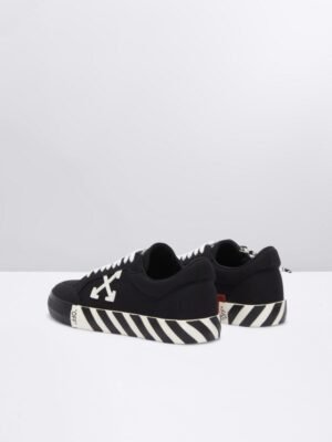 off-white-low-vulcanized-sneakers_16047275_43214147_1000